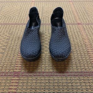 Steven by Steve Madden- Great Walking Shoe - Brand New